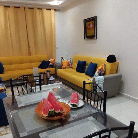 Solmar 1 Apartment Martil Bagian luar foto
